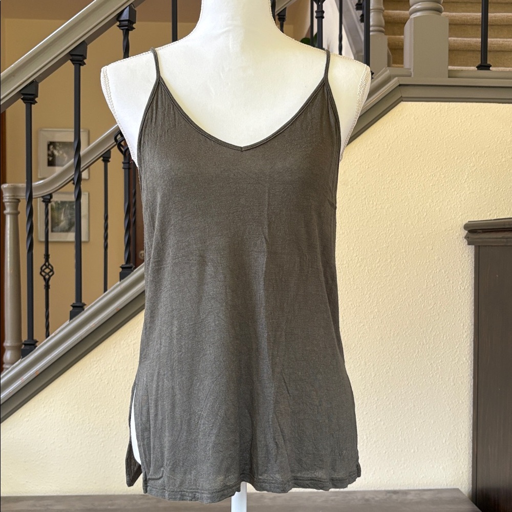 Lulus Way to My Heart Olive Green Tank Top Size Small